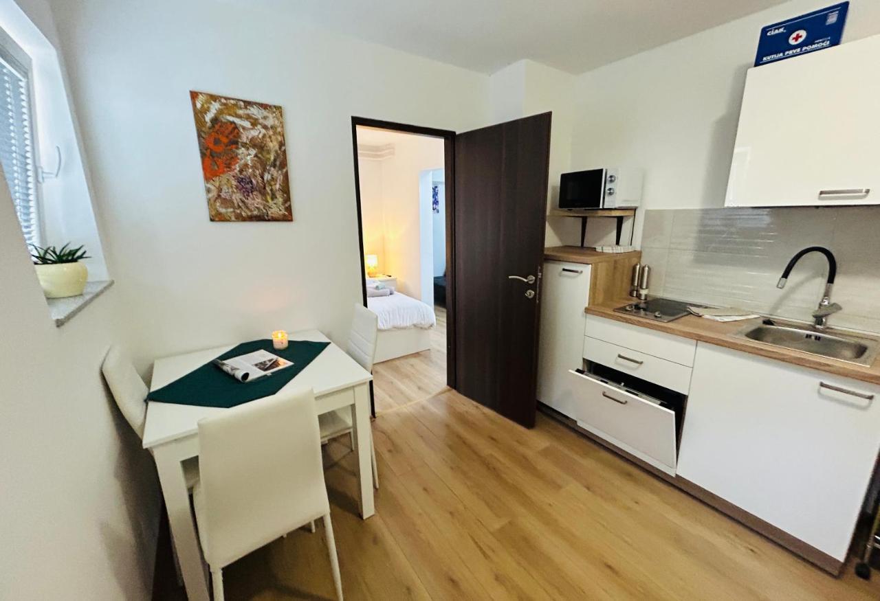 Apartment In Time Sesvete Exterior photo