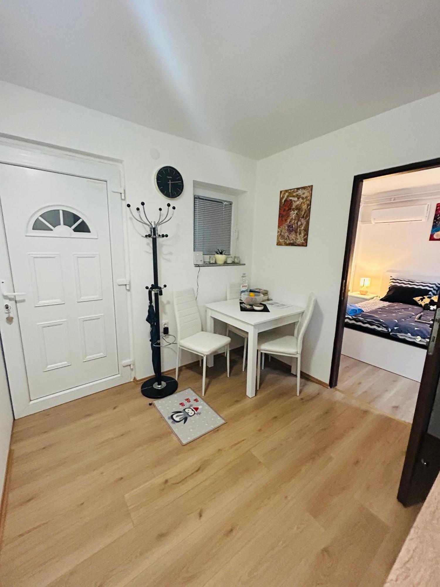 Apartment In Time Sesvete Exterior photo
